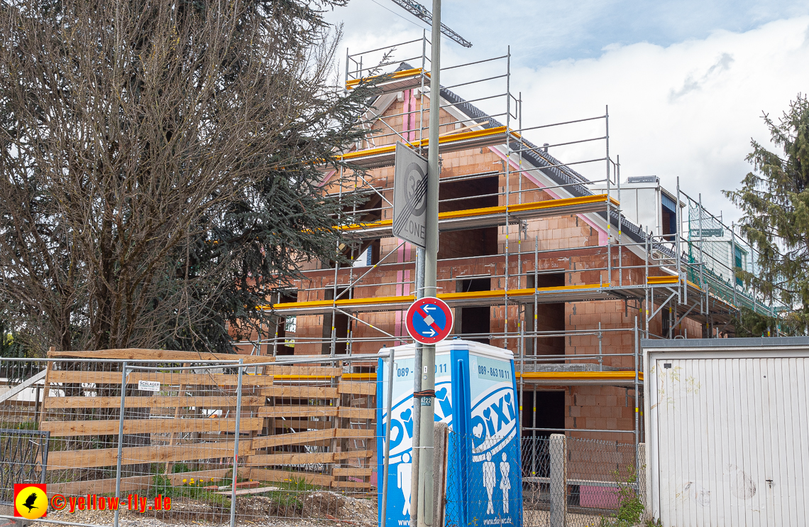 27.04.2023 - Burgfotos von der Baustell Niederalmstraße 16 in Neuperlach